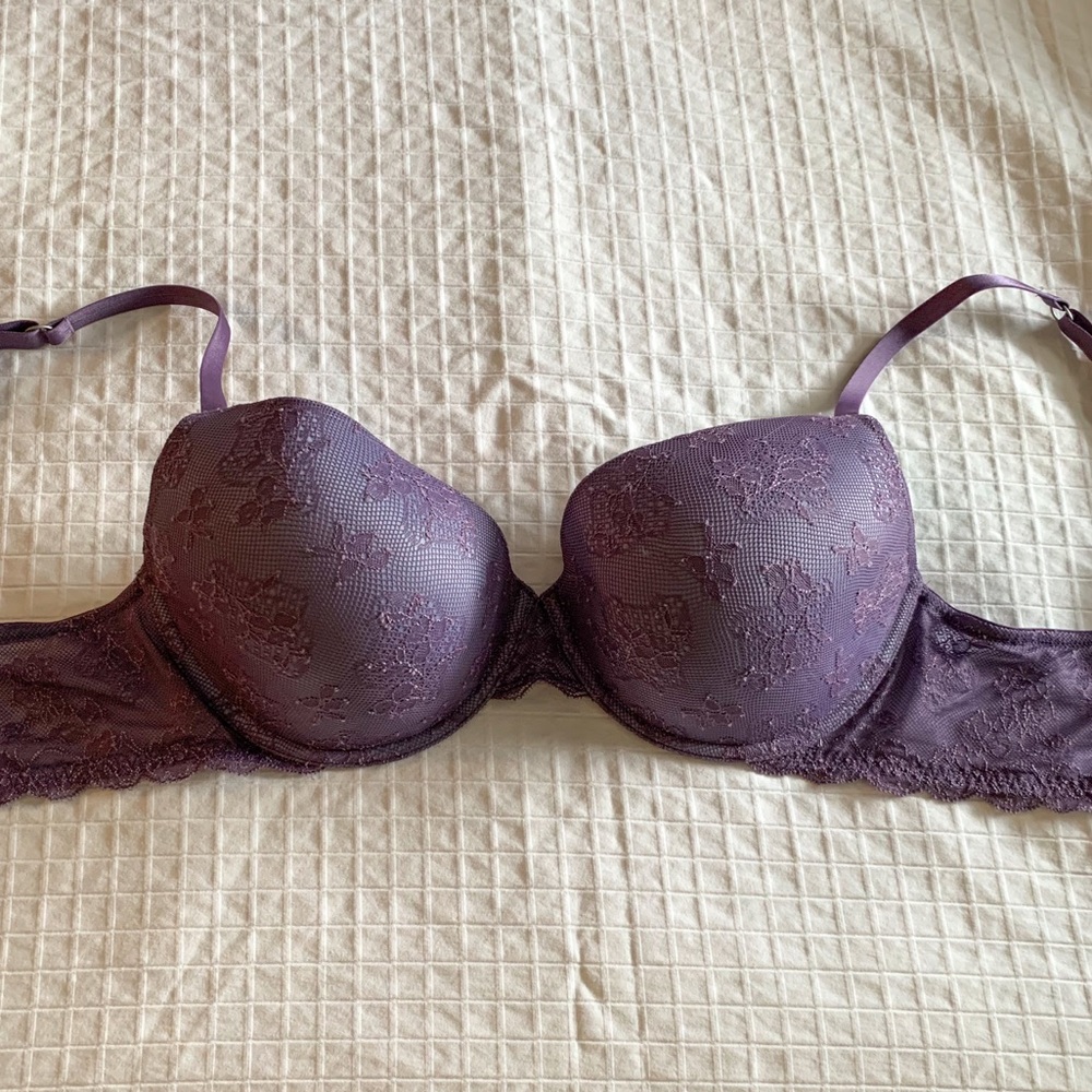 Victoria’s Secret bra (3)